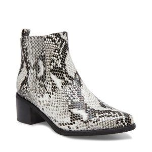 NEW Blondo Elvina Snakeskin Leather Booties M116